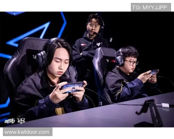 电竞新闻探秘RNG团队默契配合背后的策略与技巧揭秘王者荣耀巨献